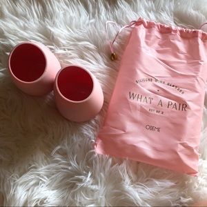 What a Pair Silicone Wine Glasses